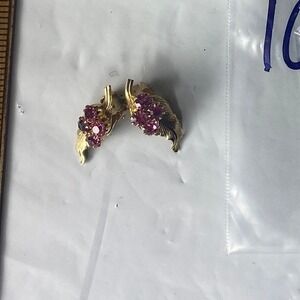 Vintage Gold Tone Leaf Clip‎ On Earrings Dainty Chic Fashion Jewelry